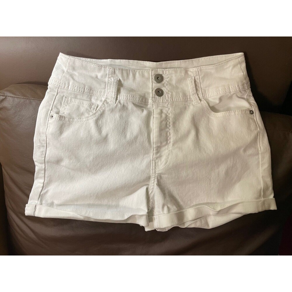 White jean shorts